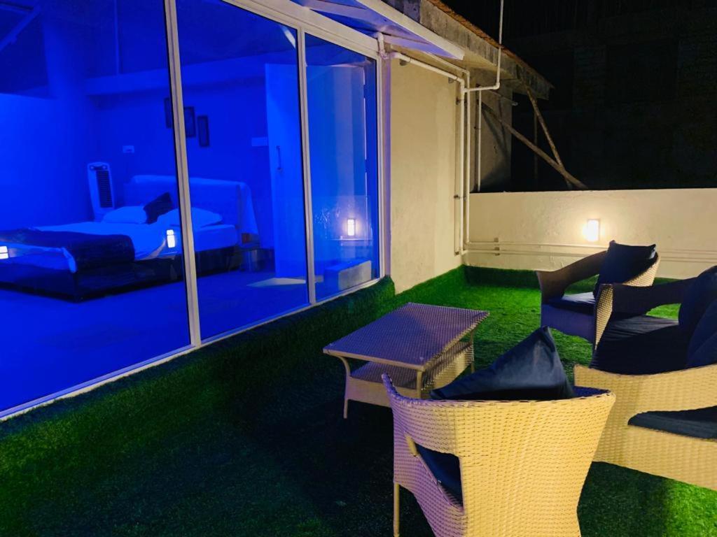 The Retreat-Glasshouse Bungalow Igatpuri Esterno foto